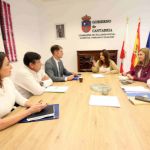 El presidente de CEOE CEPYME Cantabria traslada a la consejera de Inclusión Social las prioridades de los empresarios