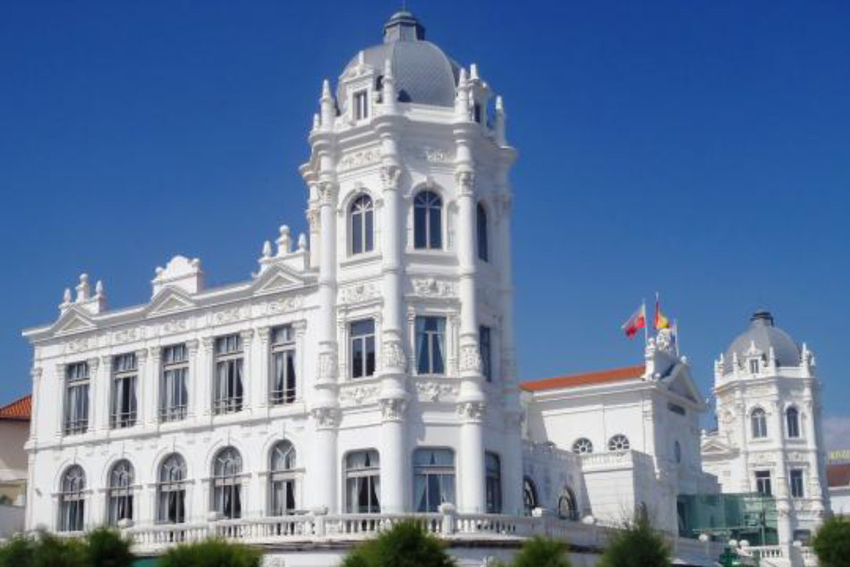 Fachada Gran Casino Santander